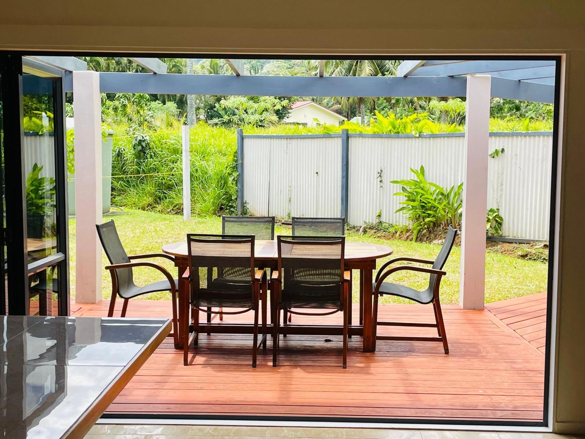 Red Hibiscus Villas Rarotonga Luaran gambar