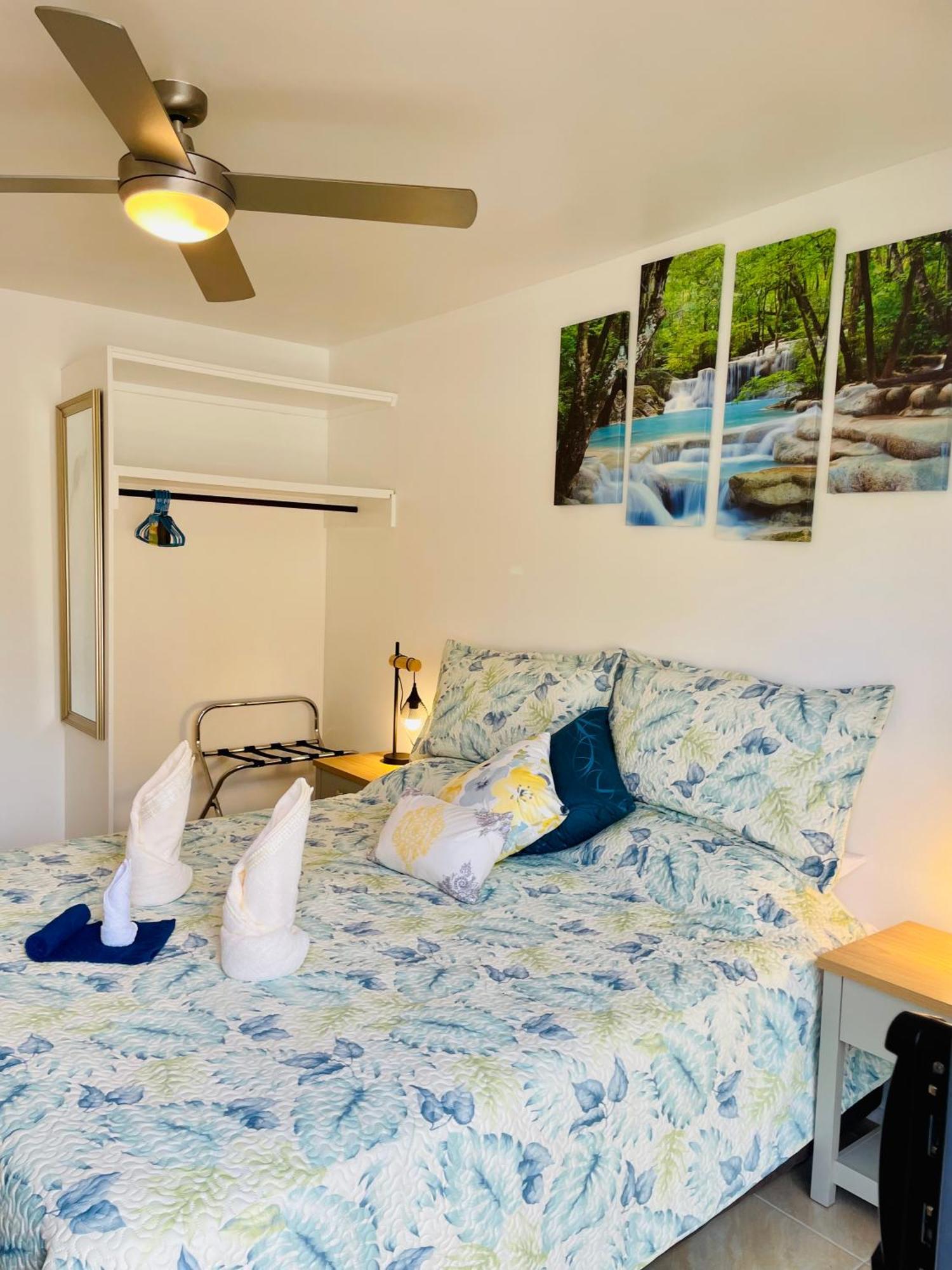 Red Hibiscus Villas Rarotonga Luaran gambar