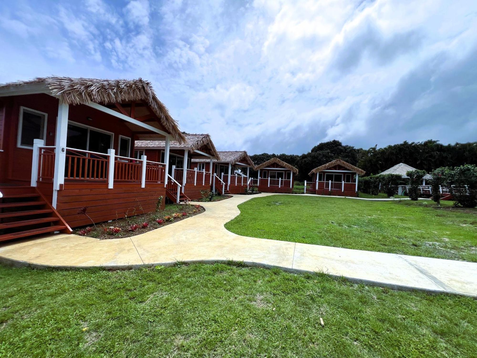 Red Hibiscus Villas Rarotonga Luaran gambar